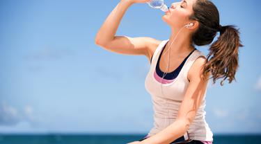 Minum Air Putih Tak Harus 8 Gelas Setiap Hari Health