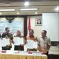 Penandatanganan kesepakatan PT Krakatau Steel Tbk dan BUMN Karya (Foto:Liputan6.com/Ilyas I)