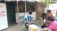 Aiptu Maman, Purnwirawan Polri Yang Merawat Anak Yatim Saat Didatangi Kapolres Serang Kota. (Jumat, 27/08/2021). (Liputan6.com/Yandhi Deslatama).