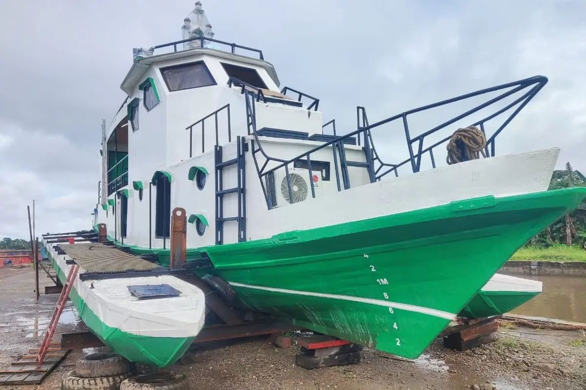 Kapal Penelitian Papua Lestari
