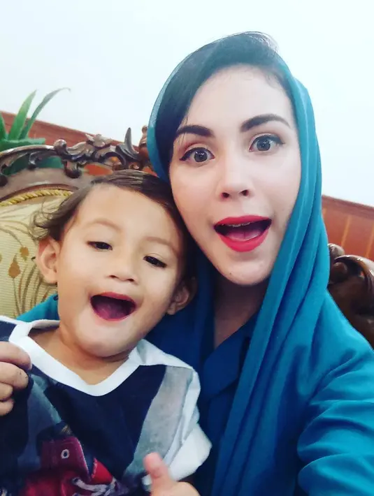 (Instagram/arumi_arumi_94)