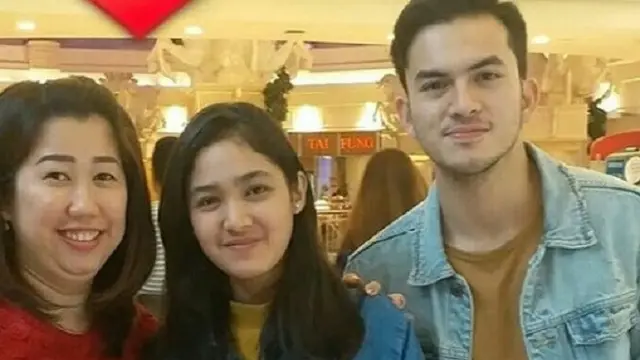 [Bintang] Rizky Nazar dan Cut Syifa