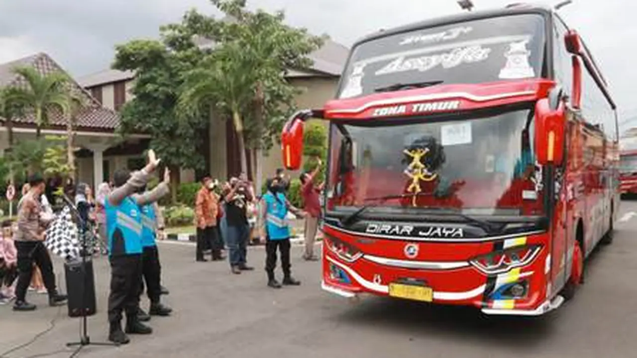 101 personel lulus Sekolah Inspektur Polisi (SIP) diberangkatkan untuk mengikuti pendidikan di Setukpa Sukabumi selama tujuh bulan