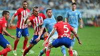 Manchester City menelan kekalahan 1-2 dari Atletico Madrid pada laga pramusim di&nbsp;Seoul World Cup Stadium, Minggu (30/7/2023) malam WIB. (AFP/Jung Yeon-je)