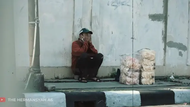 Ashanty Borong Dagangan Penjual Keliling