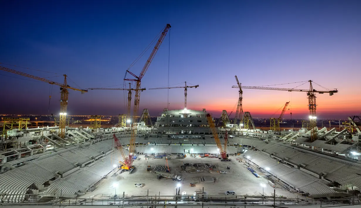 Gambar yang dirilis pada 20 November 2019, Stadion Lusail yang menjadi venue Piala Dunia 2022 sedang dalam pembangunan di utara ibu kota Qatar, Doha. Piala Dunia 2022 Qatar rencananya akan dimulai pada 21 November hingga 18 Desember. (Qatar’s Supreme Committee for Delivery and Legacy/AFP)