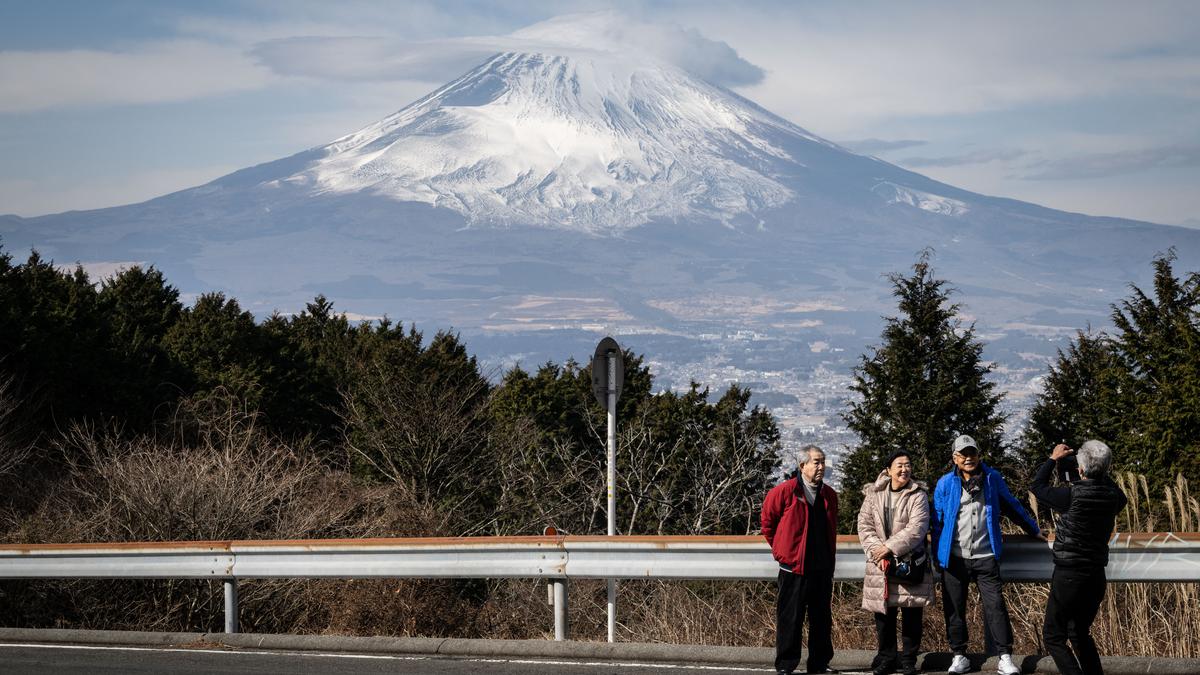 Pendakian Gunung Fuji Dibuka Kembali, Dibatasi Hanya 4.000 Pendaki per Hari dengan Biaya 2 Kali Lipat