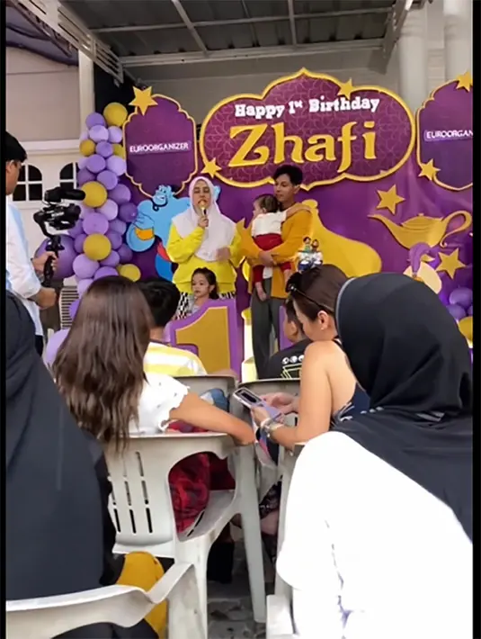 [Instagram/sonnyseptian]