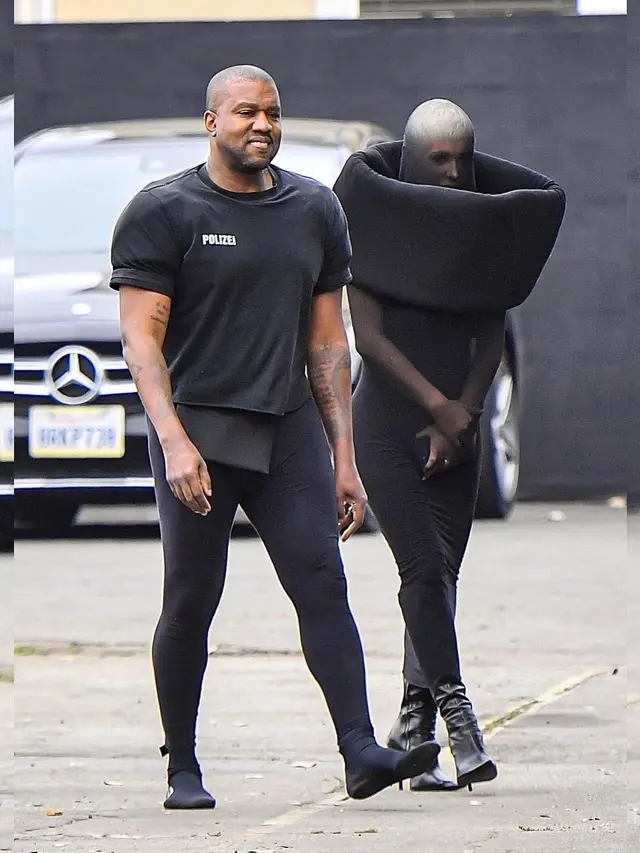 Kanye West dan Istri (Instagram/Backgrid)