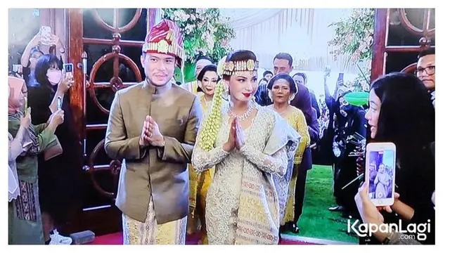8 Momen Resepsi Adat Pernikahan Jessica Mila dan Yakup Hasibuan, Mewah Banget
