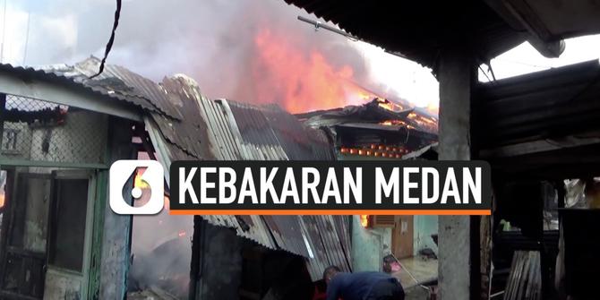 VIDEO: Kebakaran di Kota Medan Hanguskan 8 Rumah Kos