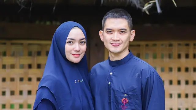 6 Pasangan Artis Ini Tetap Harmonis Meski Diterpa Isu Soal Masa Lalu Suami