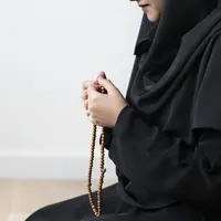 Ilustrasi Membaca Doa Credit: freepik.com