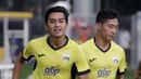 Pemain Mitra Kukar, Septian David, melakukan latihan jelang laga Liga 1 di Lapangan ABC, Senayan, Jakarta, Sabtu (08/12). Mitra Kukar akan berhadapan dengan Persija Jakarta. (Bola.com/M Iqbal Ichsan)
