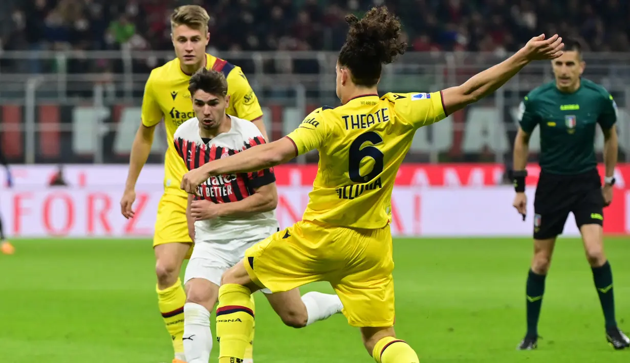 Bersama AC Milan yang diperkuatnya selama 2 musim usai didatangkan dari Real Madrid dengan status pinjaman pada awal musim 2020/2021, Brahim Diaz mampu menjuarai Serie A di musim keduanya pada 2021/2022 usai bermain dalam 31 laga di Liga Italia dengan torehan 3 gol dan 3 assist. (AFP/Miguel Medina)