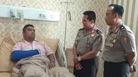 Karopenmas Humas Polri Brigjen Dedi Prasetyo menyambangi RS Polri, Jakarta Timur. (Merdeka.com)