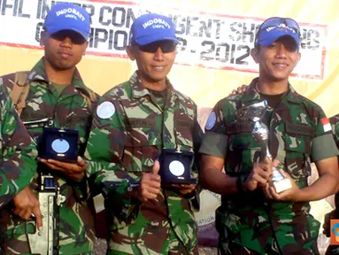 Citizen6, Lebanon Selatan: Penyerahan medali pemenang diserahkan langsung oleh Komandan Sektor Timur UNIFIL Brigjen Julio Herrero Isla (Spanyol), kepada para atlet pemenang termasuk atlet dari Indonesia. (Pengirim: Badarudin Bakri)