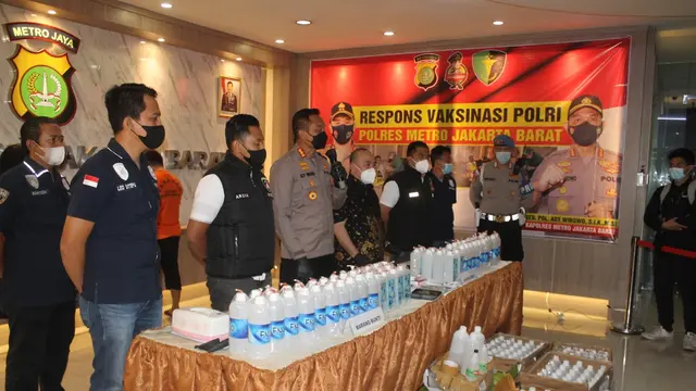 Polres Metro Jakarta Barat mengungkap praktik suntik filler ilegal