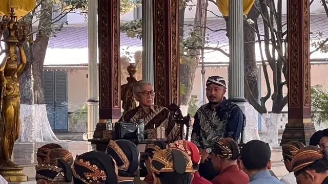 Keraton Kasunanan Surakarta Hadiningrat gelar acara wilujengan di Sasana Maligi, Selasa (21/7/2026). (merdeka.com/Arie Sunaryo).