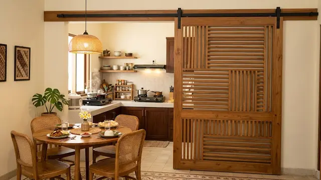 6 Model Pintu Geser untuk Memisahkan Dapur dan Ruang Makan, Praktis dan Estetik