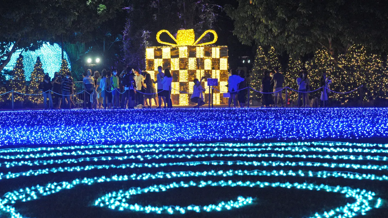 Mengunjungi Christmas Wonderland di Singapura