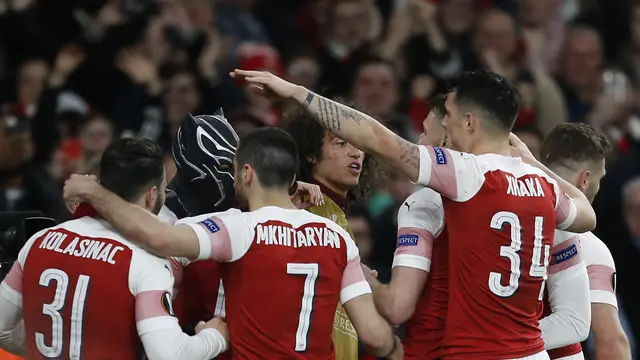 Arsenal Lolos ke 8 Besar