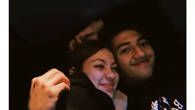 Dikabarkan Balikan, Ini 6 Potret Kebersamaan Harris Vriza dan Haviza Devi Anjani