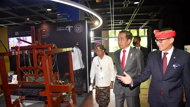 Presiden Jokowi membuka Konferensi ke-3 Ekonomi Kreatif atau World Conference on Creative Economy (WCCE) tahun 2022 di Bali International Convention Center (BICC), Kabupaten Badung, Bali