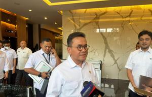 Menteri Perdagangan Budi Santoso di Kantor Kemenko Perekonomian, Senin (13/4/2026). (Liputan6.com/Gagas)
