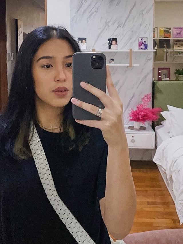 Kuliah di Inggris, Ini 6 Potret Alifia Arkana Putri Sulung Dede Yusuf