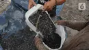 Sejauh ini, pengusaha menilai pasar dibanjiri produk plastik jadi impor. (merdeka.com/Imam Buhori)