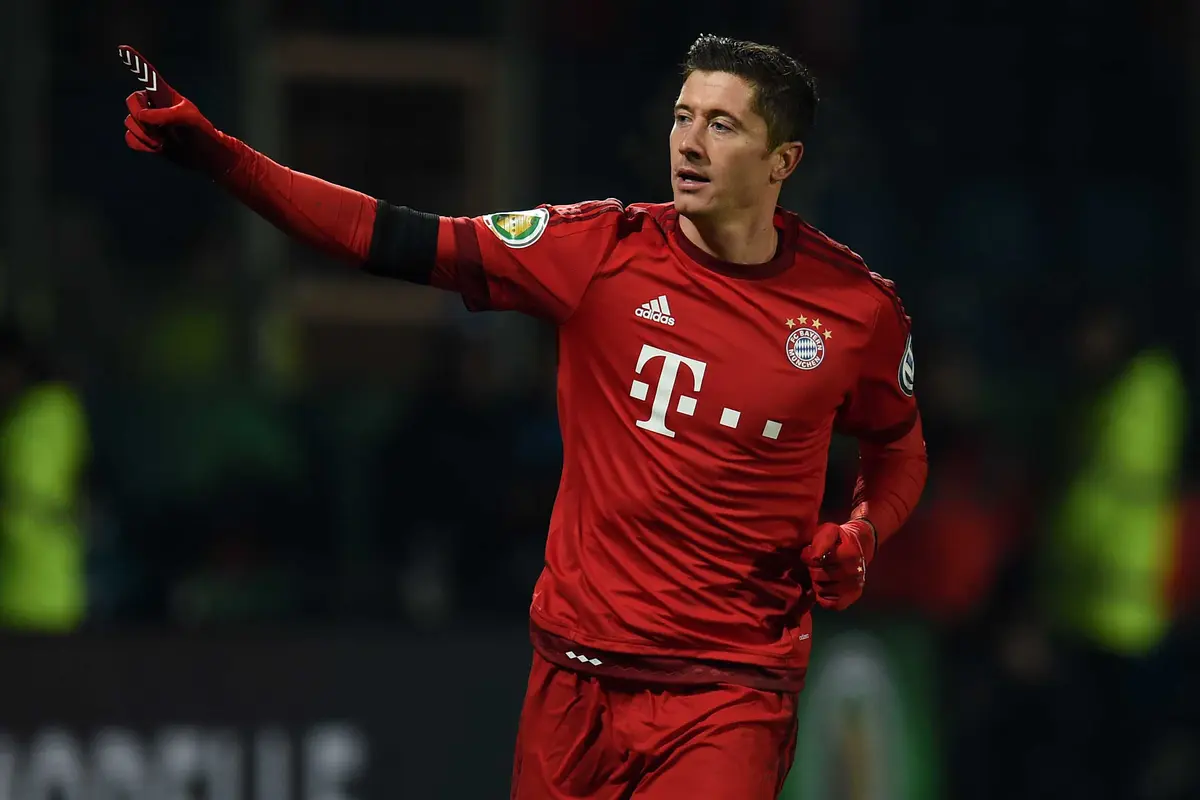 20 Gol Spektakuler Lewandowski Bersama Munchen Musim Ini