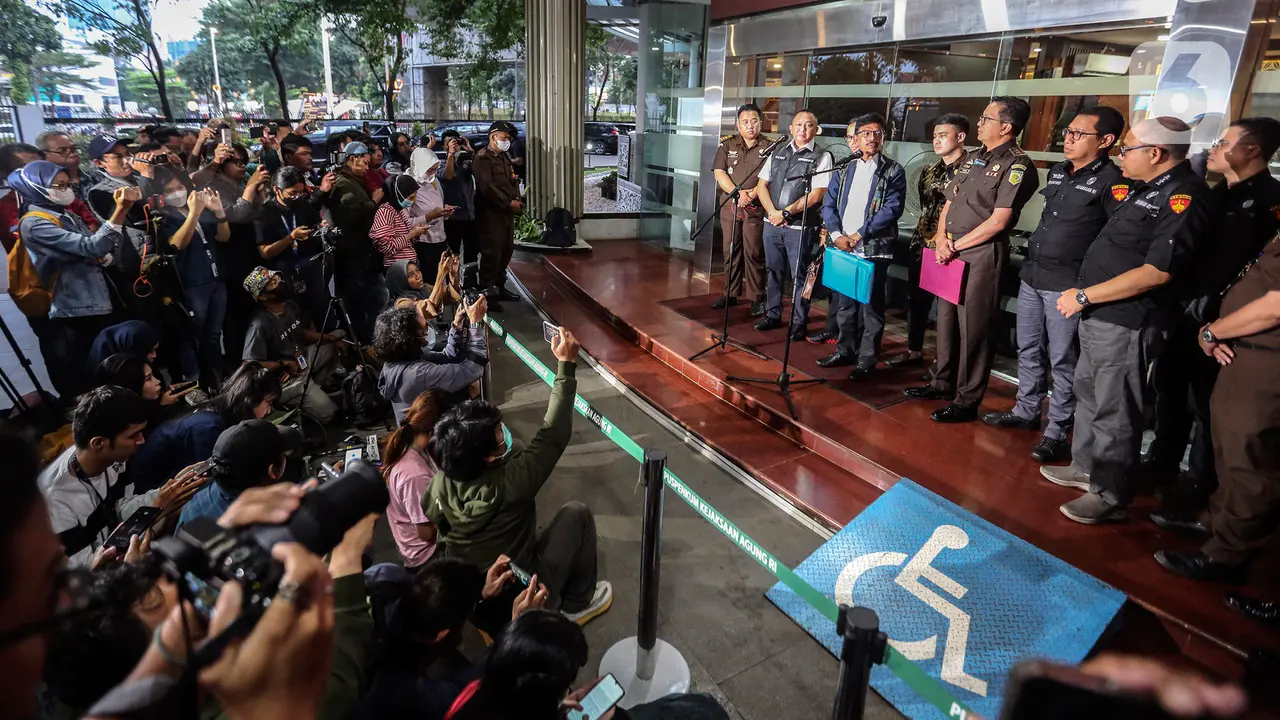 Johnny G Plate Diperiksa 9 Jam oleh Kejaksaan Agung di Kasus Korupsi BTS Kemenkominfo