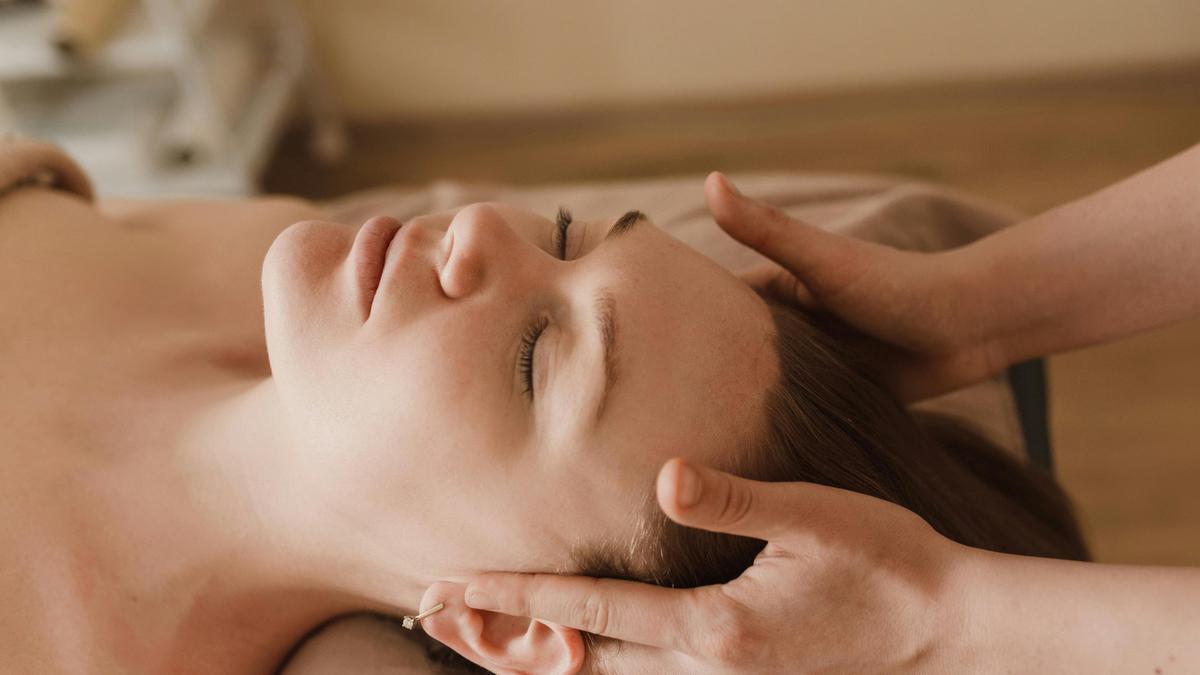 Somato Emotional Release, Pijatan Terapeutik untuk Pikiran dan Tubuh