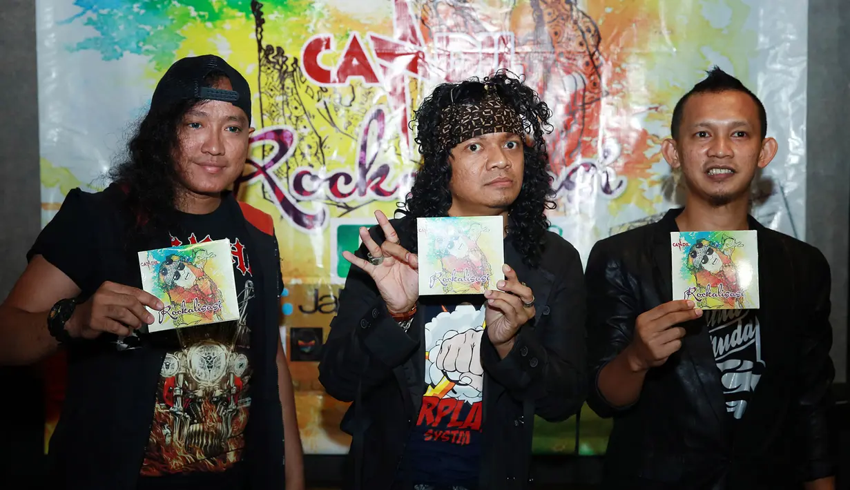 Penyanyi bernama asli Dian Dipa Chandra itu menambahkan, bahwa lagu dalam albumnya itu, adalah kumpulan setelah keluar dari Seurieus. (Deki Prayoga/Bintang.com)