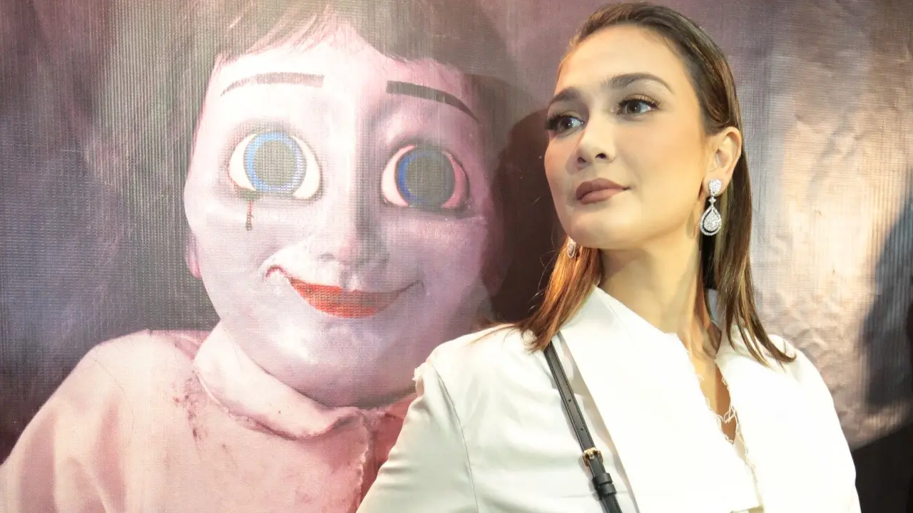 [Bintang] Luna Maya