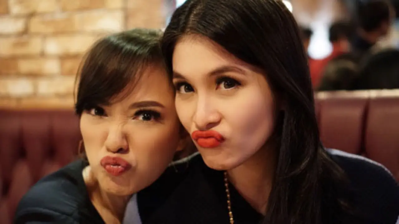 [Bintang] Sandra Dewi - Yuanita Christiani