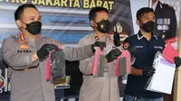 Beradegan Porno di Mango Live, Wanita SN Diringkus Polisi