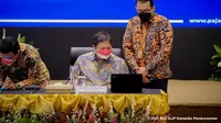 Menko Airlangga melaporkan SPT Tahunan di Kantor Pajak bersama jajaran menteri lainnya