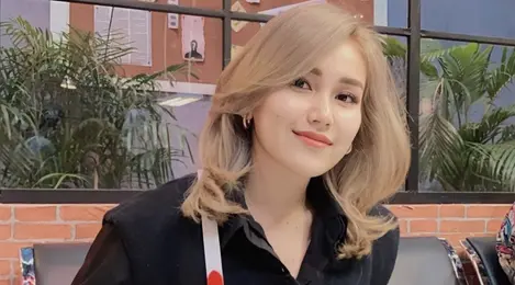 Warna rambut terbaru Ayu Ting Ting mirip Cha Eun Woo/dok. Instagram @ayutingting92