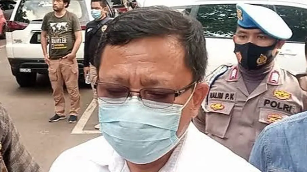Kasat Reskrim Polres Metro Bekasi, AKBP Aris Timang