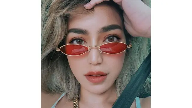 Turun 7 Kg Jelang Menikah, Ini 6 Penampilan Terkini Jessica Iskandar