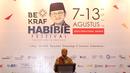 Ilham Akbar Habibie Pendiri Ketua Gerakan Berkarya Indonesia sekaligus penggagas acara memberikan sambutan dalam acara Habibie Festival 2017 di Jakarta, Senin (7/8). Festival mengambil tema "Technolog Inovation for People". (Liputan6.com/Faizal Fanani)