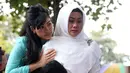 “Benar-benar shock banget, benar-benar bikin mama sedih luar biasa. Sedih karena kita rayakan ultah di makam. Kita nggak sangka sama sekali," ujar Nia Anggia. (Nurwahyunan/Bintang.com)