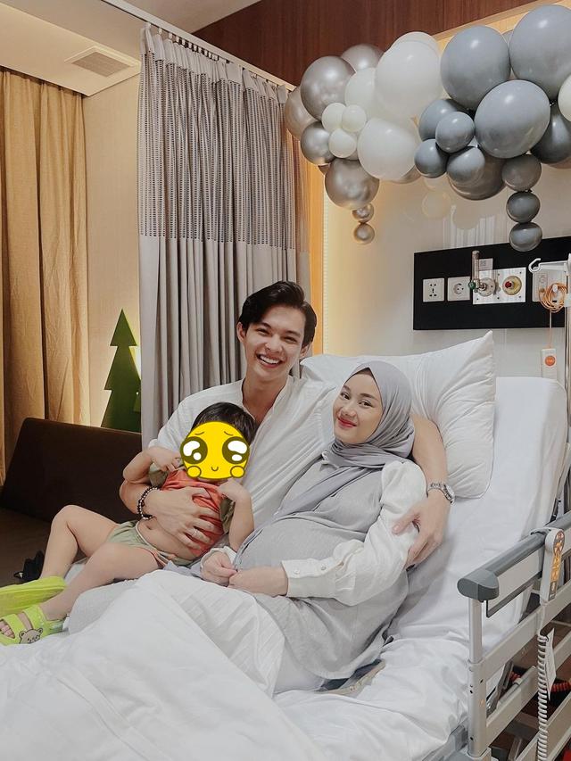 Dinda Hauw Melahirkan Anak Kedua, Ini 8 Potret Perjalanan Kehamilanya