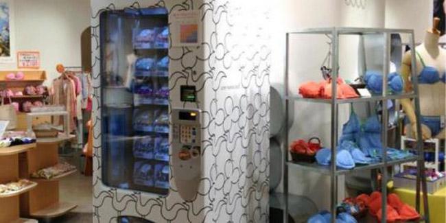 Bra vending machine | source: merdeka.com