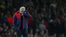 Reaksi pelatih Arsenal, Arsene Wenger, saat melawan Liverpool. (Reuters/Eddie Keogh)