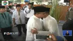 Anies Baswedan, Sandiaga Uno, dan jajaran Pemprov DKI Jakarta hadiri halal bihalal di Balaikota Jakarta.