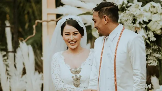 Glenn Fredly dan Mutia Ayu
