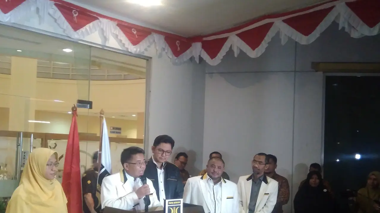 Presiden PKS Sohibul Iman menyampaikan hasil rapat Majelis Syuro (Merdeka.com/Muhammad Genantan)